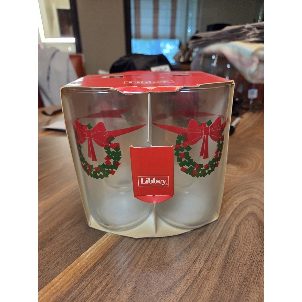 Libbey Set Of Four Holiday Edition Glasses New In Packaging